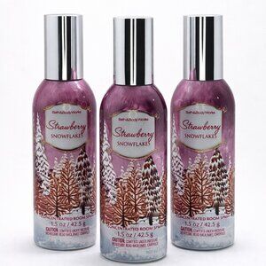 Bath & Body Works 3Pack STRAWBERRY SNOWFLAKES Room Spray
